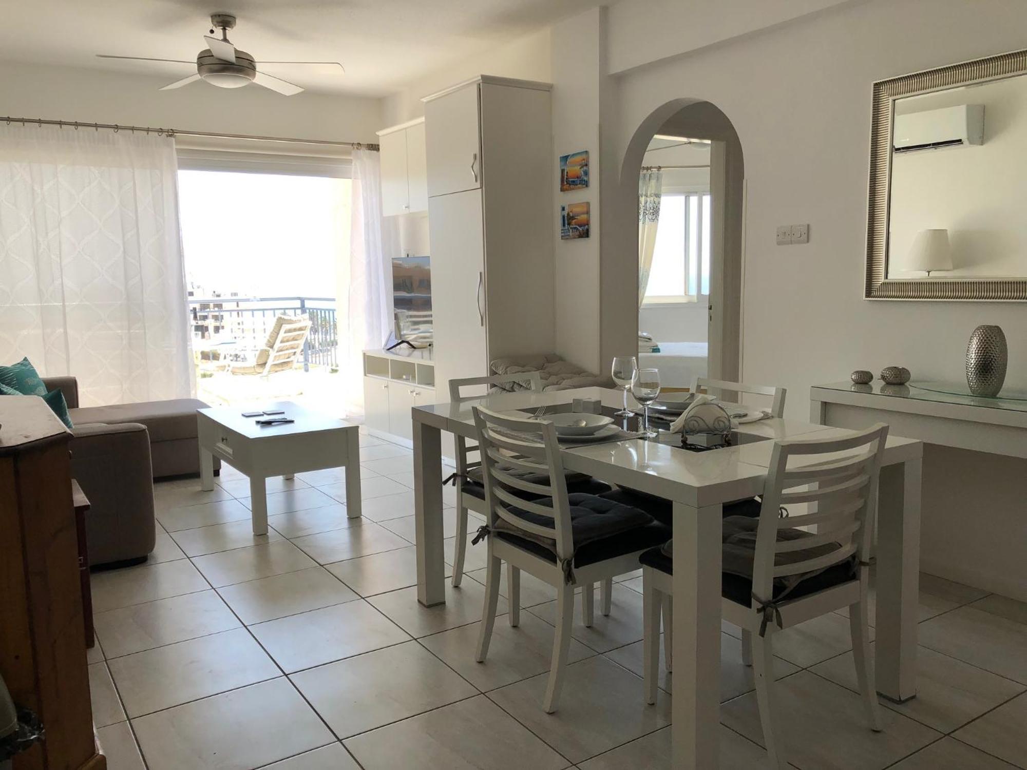 Kings Palace - Modern Penthouse With Incredible Sea Views Paphos Eksteriør billede