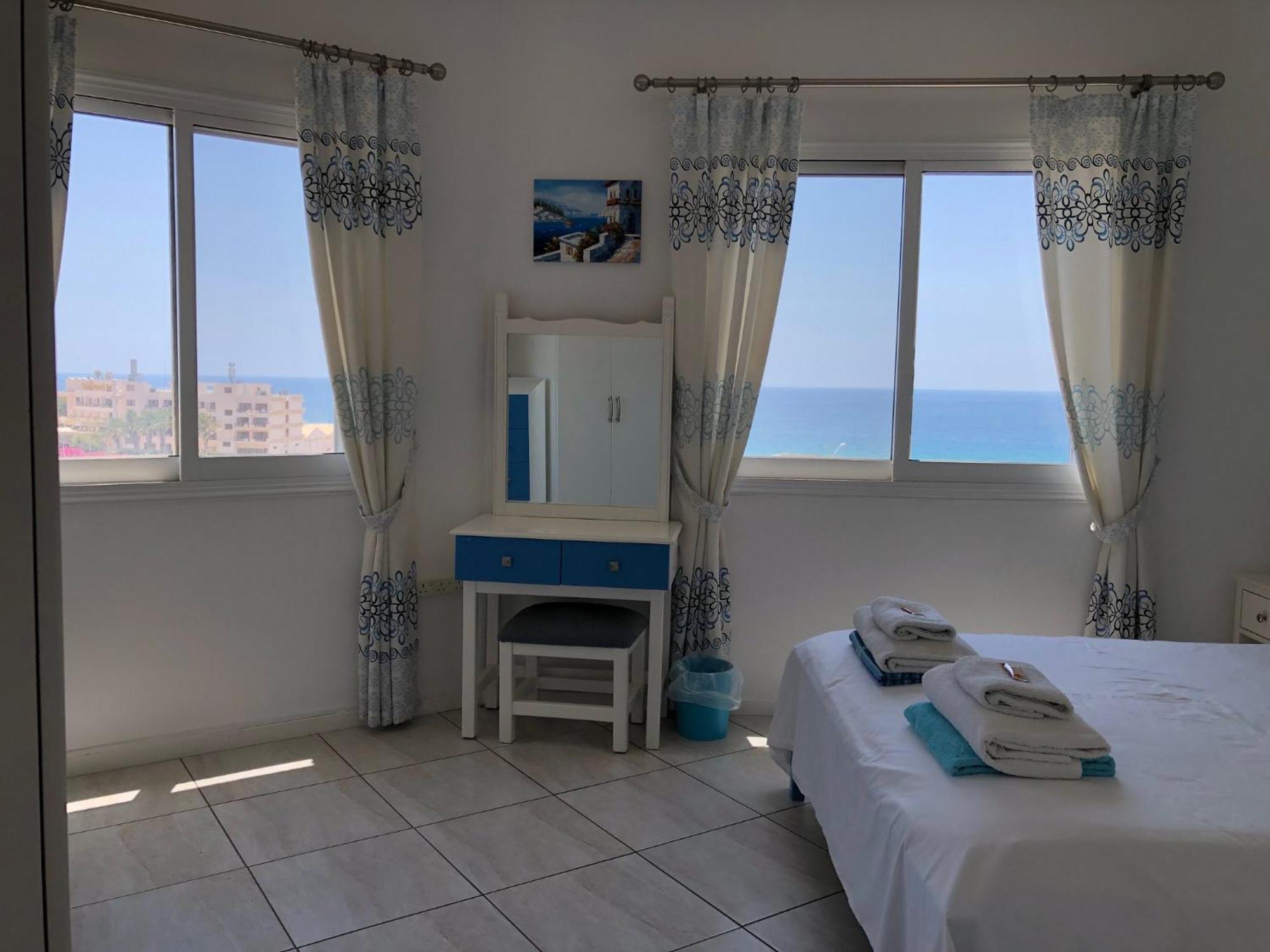 Kings Palace - Modern Penthouse With Incredible Sea Views Paphos Eksteriør billede