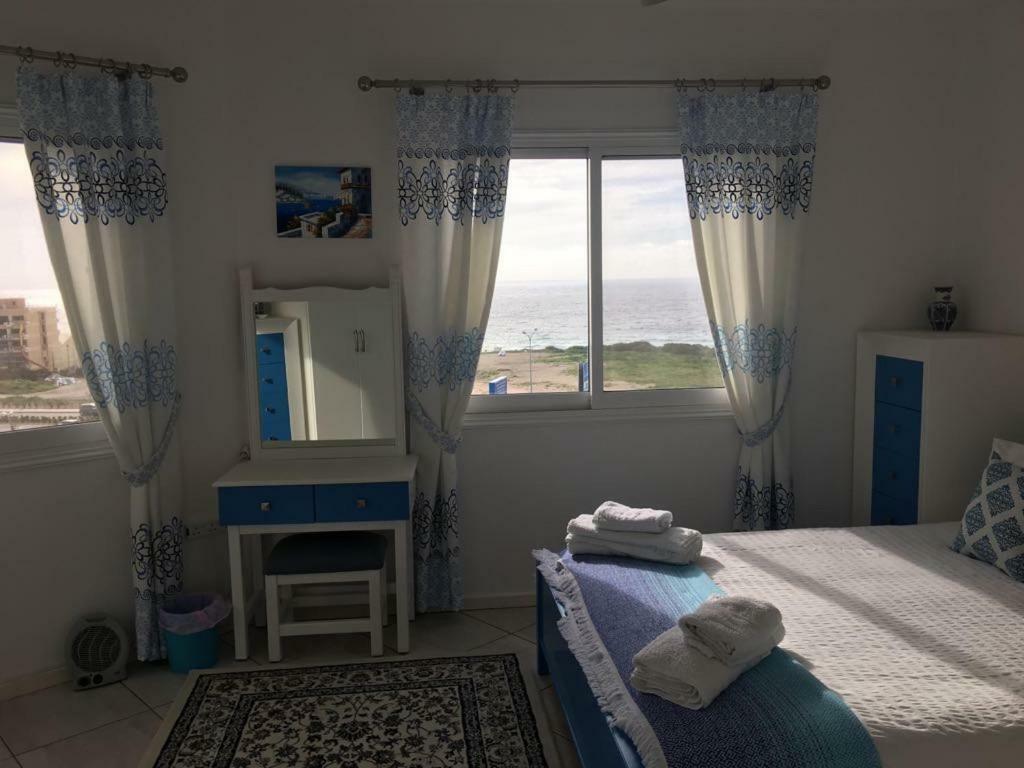 Kings Palace - Modern Penthouse With Incredible Sea Views Paphos Eksteriør billede